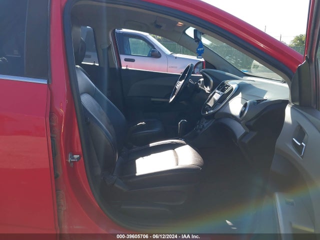 Chevrolet Sonic Premier Auto 2017 1G1JF5SB2H4148713 Image 5