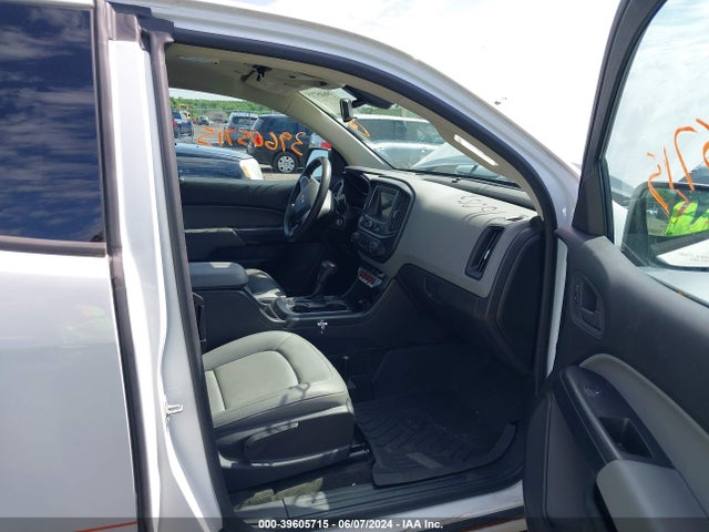 Chevrolet Colorado Wt 2017 1GCRTBE10H1229098 Image 5