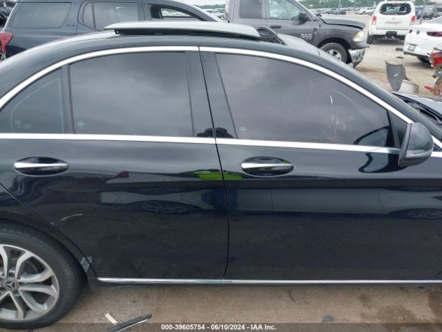 WDDWF4KB7JR356804 Mercedes-Benz C 300 4matic