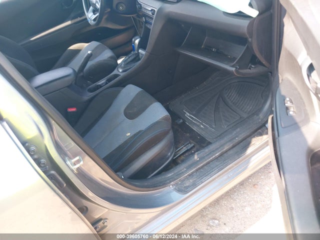 Hyundai Veloster 2.0 2019 KMHTG6AF5KU018418 Image 5