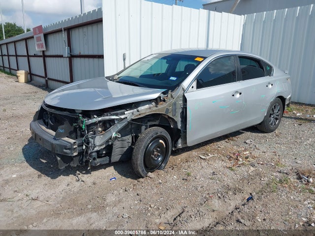Nissan Altima 2.5 S 2015 1N4AL3AP2FC950303 Image 2