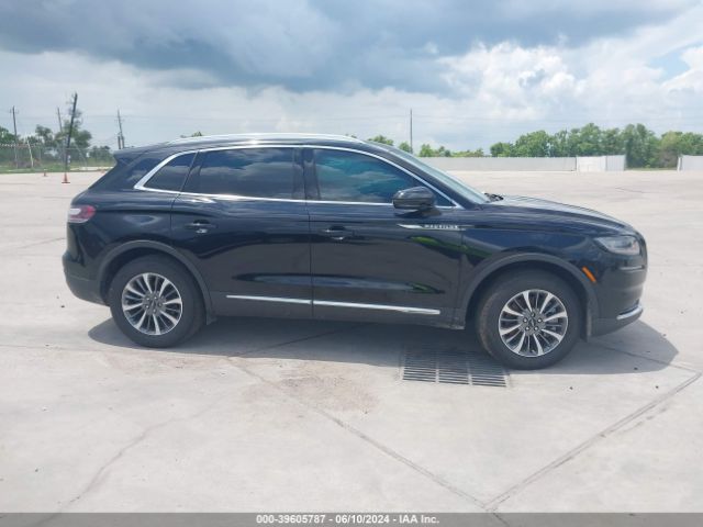 2LMPJ6J98PBL15598 Lincoln Nautilus Standard