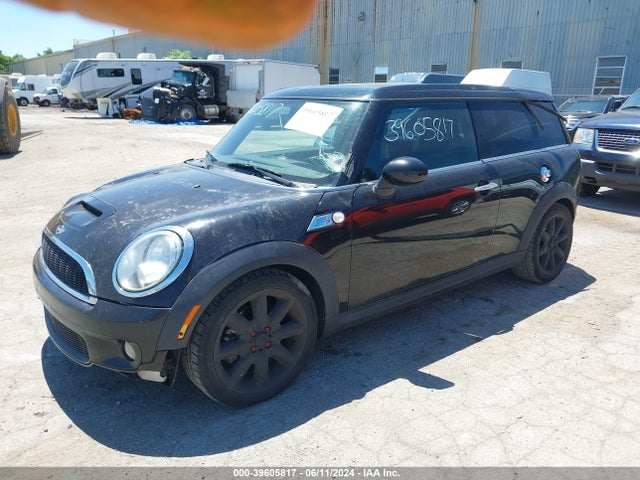 2010 MINI COOPER S CLUBMAN WMWMM3C53ATP75453 Photo 1