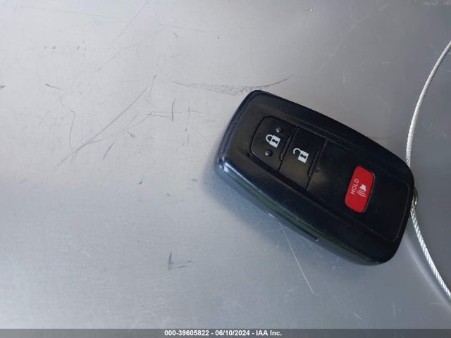 Toyota Rav4 Xle 2019 2T3P1RFV4KW070408 Image 11