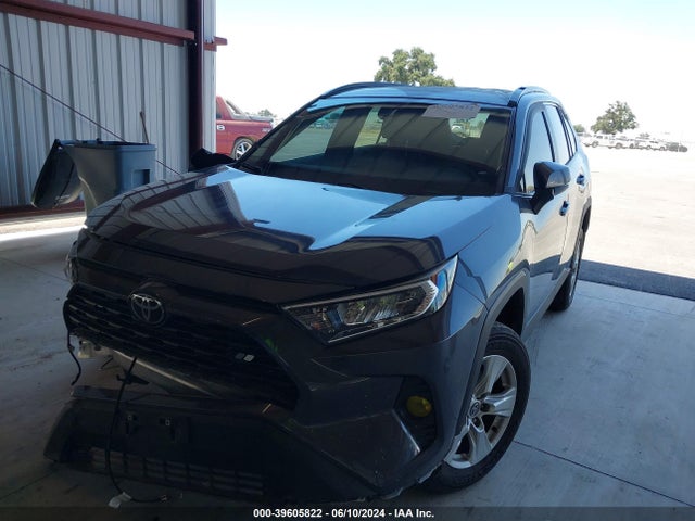 Toyota Rav4 Xle 2019 2T3P1RFV4KW070408 Image 2