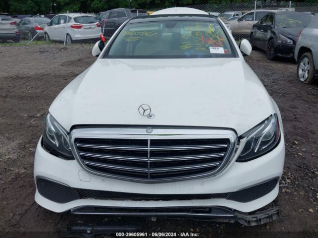 WDDZF4KB5HA088499 Mercedes-Benz E 300 4matic