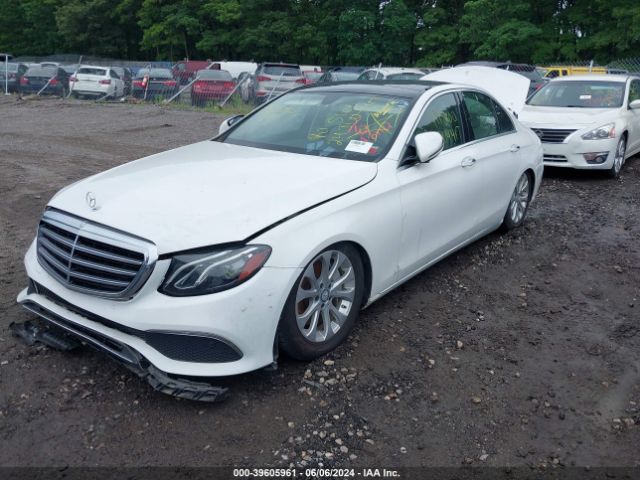 WDDZF4KB5HA088499 Mercedes-Benz E 300 4matic
