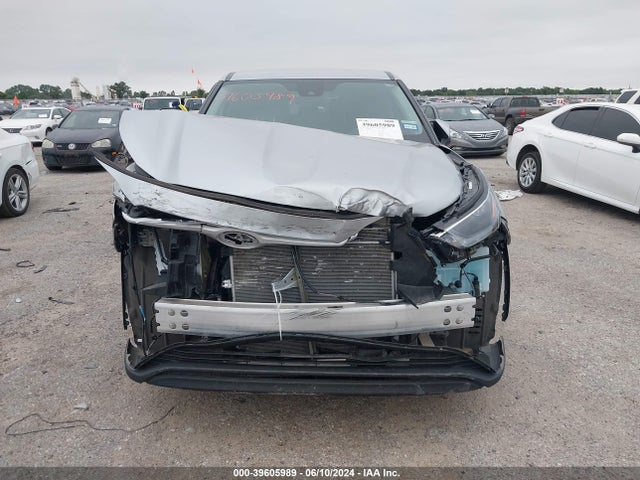 Toyota Highlander Le 2024 5TDKDRAH4RS050898 Image 12