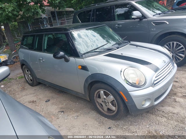 2010 MINI COOPER CLUBMAN WMWML3C54ATX39452 Photo 0