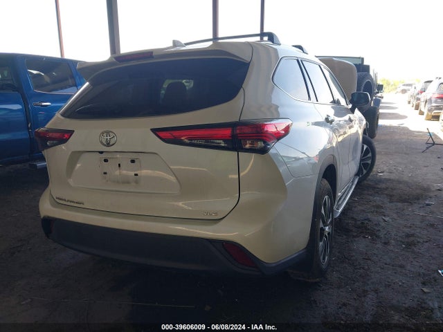 Toyota Highlander Xle 2020 5TDGZRAH4LS512763 Image 4