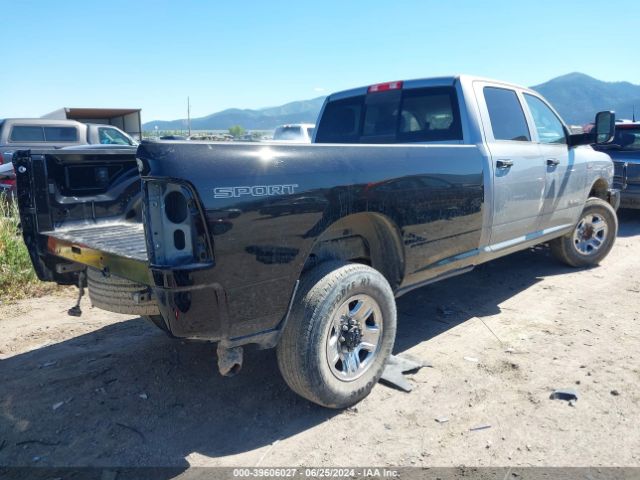 3C6UR5HJ8LG147935 RAM 2500 Tradesman  4x4 8' Box