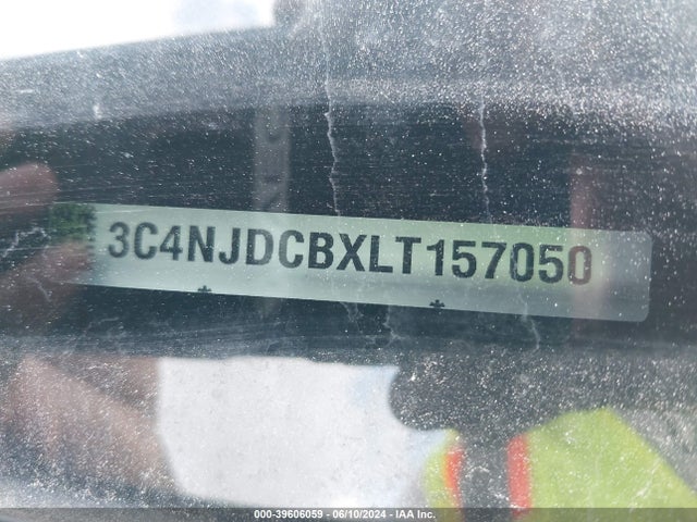 3C4NJDCBXLT157050 Jeep Compass Limited 4x4