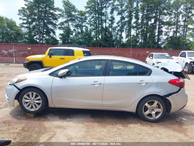 KNAFX4A6XG5460681 KIA FORTE LX