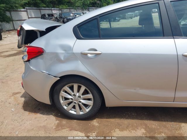 KNAFX4A6XG5460681 KIA FORTE LX