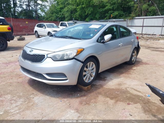 KNAFX4A6XG5460681 KIA FORTE LX