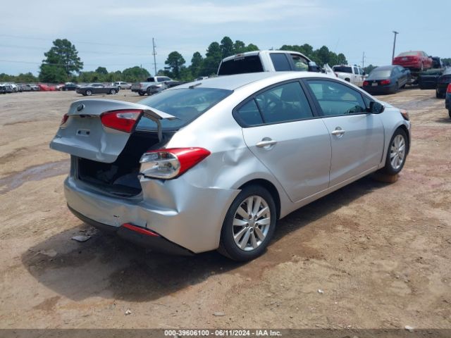 KNAFX4A6XG5460681 KIA FORTE LX