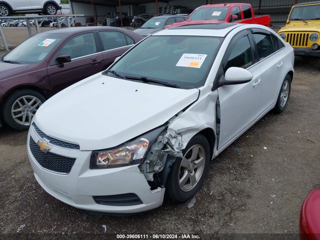 Chevrolet Cruze 1lt Auto 2014 1G1PC5SB4E7189969 Image 2