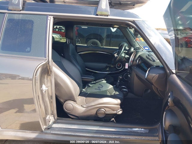2012 MINI COOPER S CLUBMAN WMWZG3C59CTY38961 Photo 4
