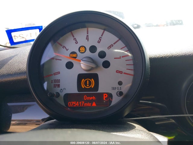 2012 MINI COOPER S CLUBMAN WMWZG3C59CTY38961 Photo 6