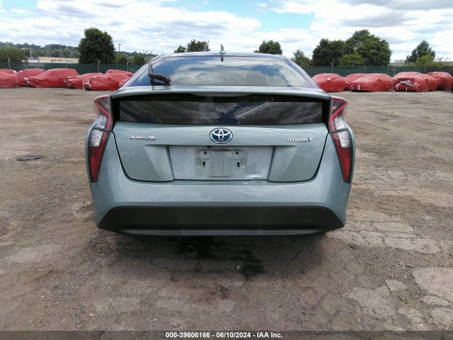 Toyota Prius Two 2017 JTDKBRFU4H3024345 Image 17