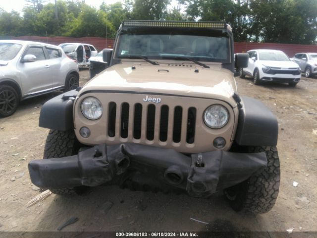 1C4BJWDG5GL312646 Jeep Wrangler Unlimited Sport