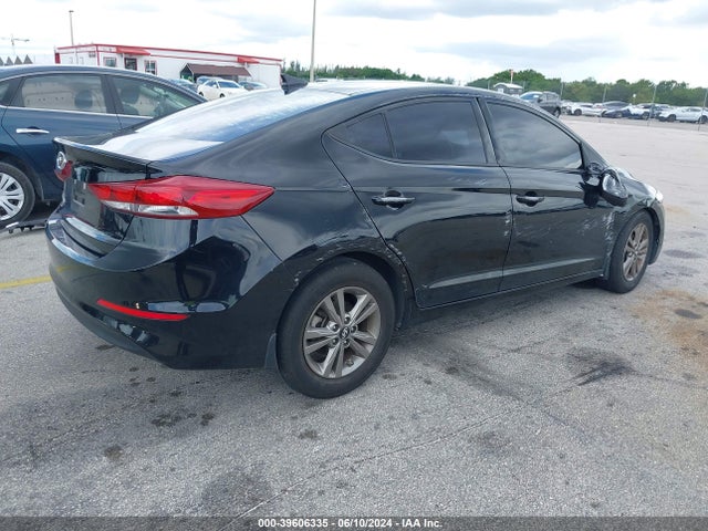 Hyundai Elantra Value Edition 2018 5NPD84LF7JH279730 Image 4