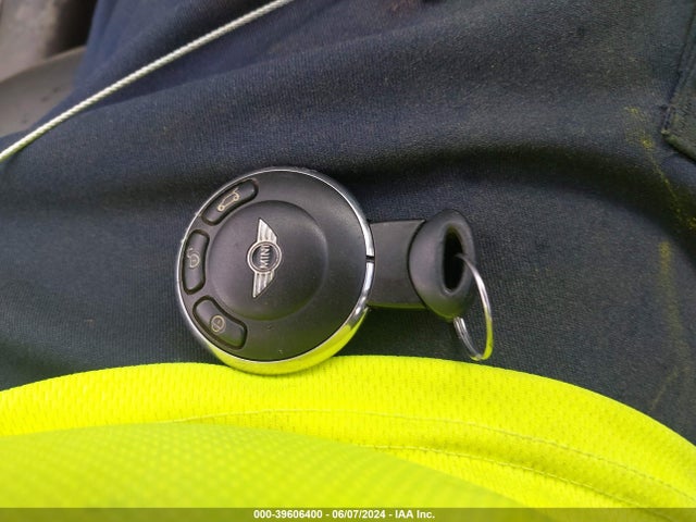 2012 MINI COOPER S COUNTRYMAN WMWZC5C50CWM11951 Photo 10