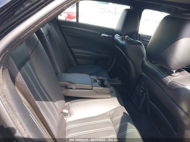 2C3CCAGG6GH321449 Chrysler 300 300s