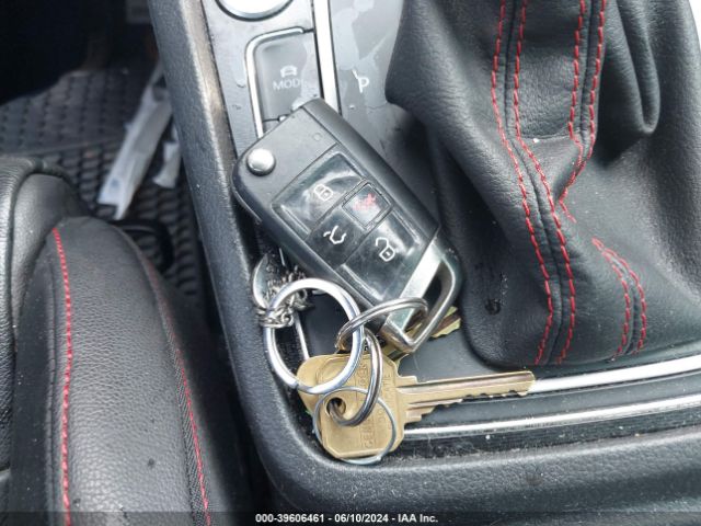 3VWTT7AU3FM054152 Volkswagen Golf Gti 2.0t Se 2-door