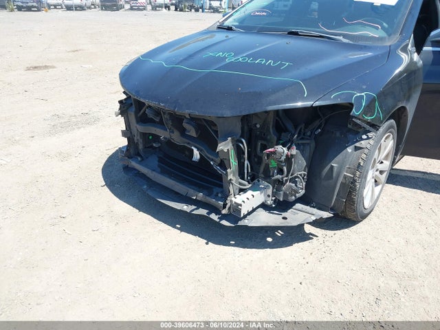 1C3CCCAB8GN101312 Chrysler 200 Limited