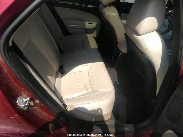 Chrysler 300 Anniversary Edition 2016 2C3CCAAG0GH274055 Image 8