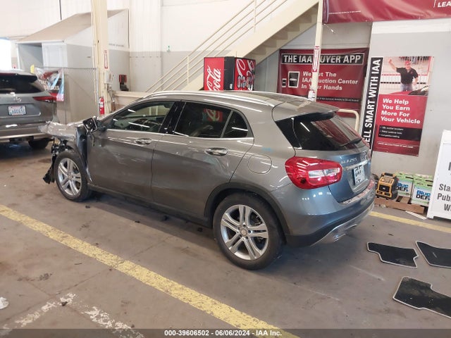 WDCTG4GB8GJ189275 Mercedes-Benz Gla 250 4matic