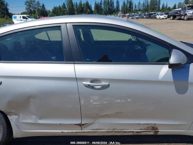 Hyundai Elantra Value Edition 2019 5NPD84LF7KH445391 Image 13