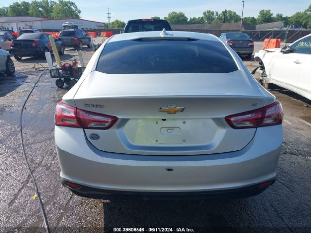 1G1ZD5STXLF037048 Chevrolet Malibu Fwd Lt