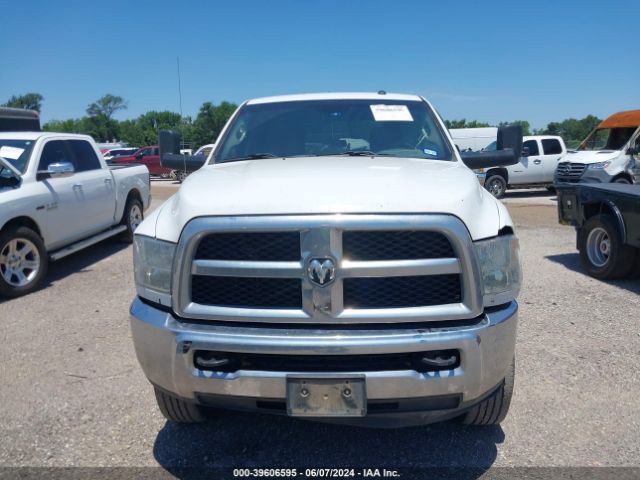 3C6UR5HJ5JG379552 RAM 2500 Tradesman  4x4 8' Box