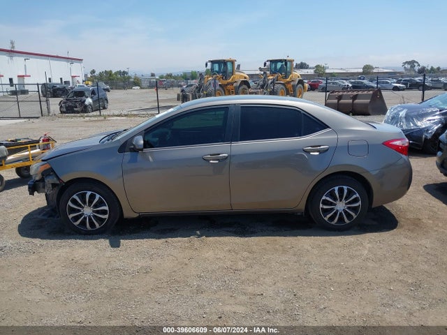 Toyota COROLLA LE 2018 2T1BURHE4JC090620 Image 15
