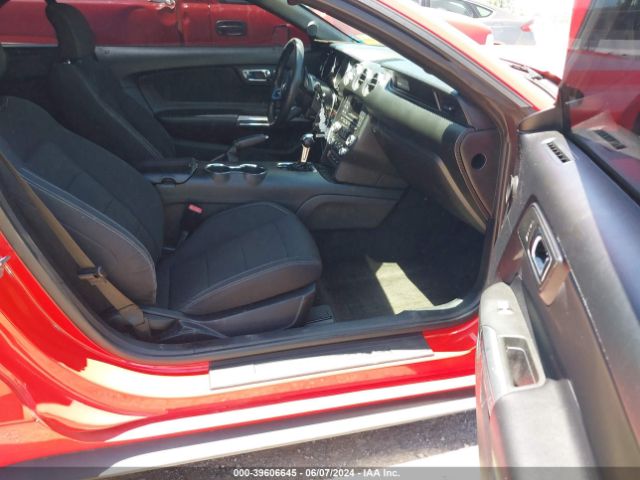 1FATP8EM9G5334680 Ford Mustang V6