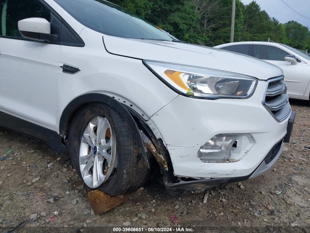 Ford ESCAPE SE 2017 1FMCU0G96HUE90448 Image 6