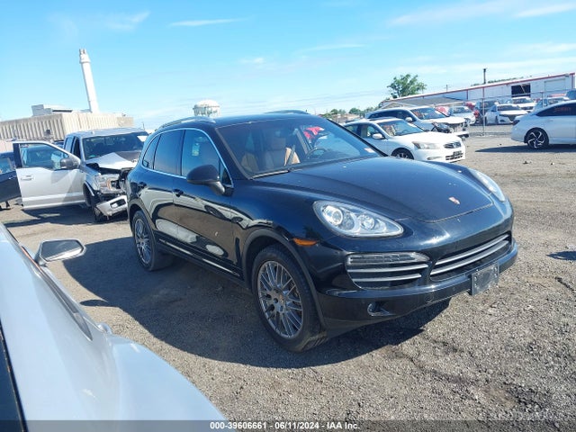 2012 PORSCHE CAYENNE WP1AB2A29CLA45532 Photo 0