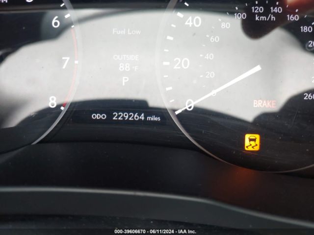 JTHBK1GG4E2129901 Lexus ES 350