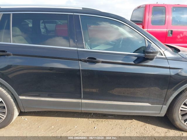 3VV3B7AX6JM024654 Volkswagen Tiguan 2.0t Se/2.0t Sel