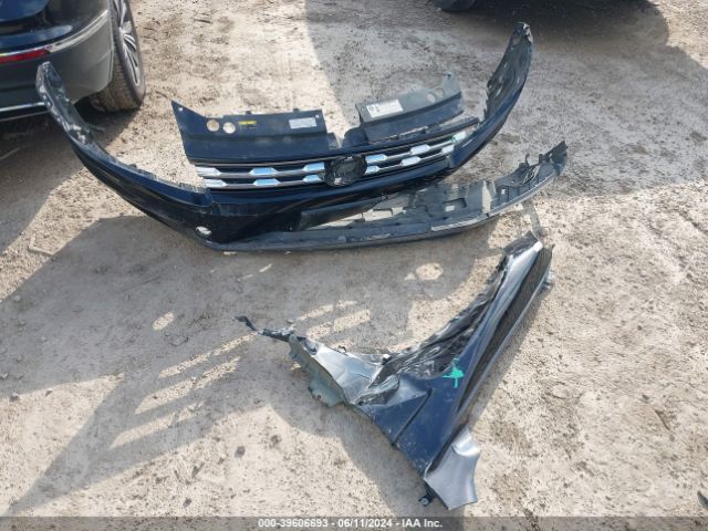 3VV3B7AX6JM024654 Volkswagen Tiguan 2.0t Se/2.0t Sel
