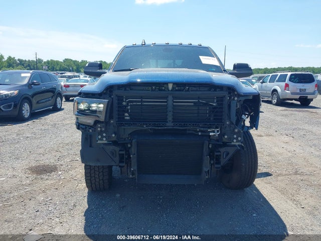 3C6UR5SL8NG401561 RAM 2500 Limited  4x4 6'4 Box