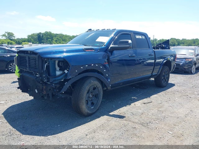 3C6UR5SL8NG401561 RAM 2500 Limited  4x4 6'4 Box