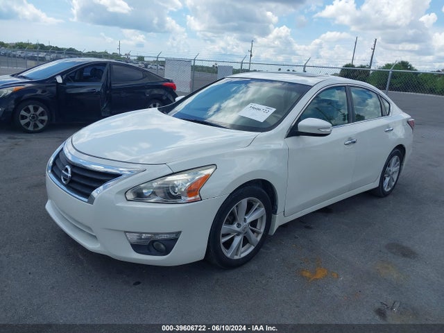 Nissan Altima 2.5 Sl 2015 1N4AL3AP1FC117351 Image 2