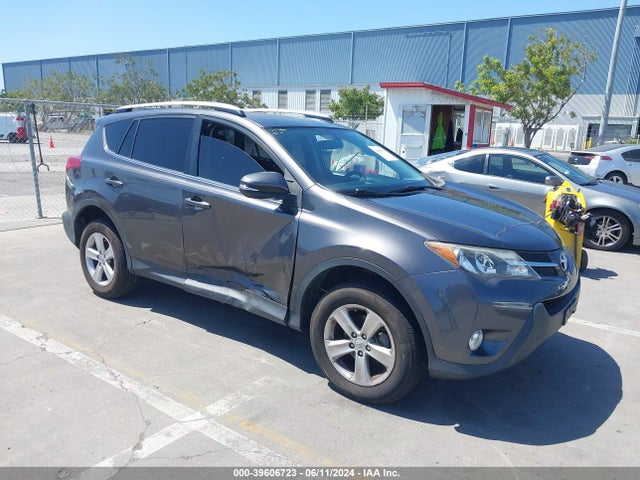 Toyota Rav4 Xle 2014 JTMWFREV2EJ010564 главное изображение