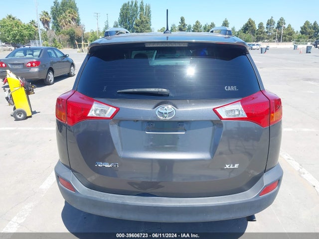 Toyota Rav4 Xle 2014 JTMWFREV2EJ010564 Image 16