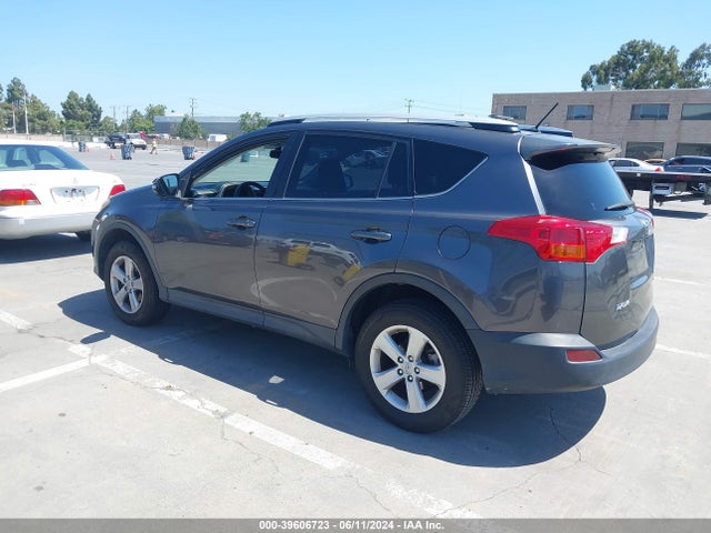 Toyota Rav4 Xle 2014 JTMWFREV2EJ010564 Image 3