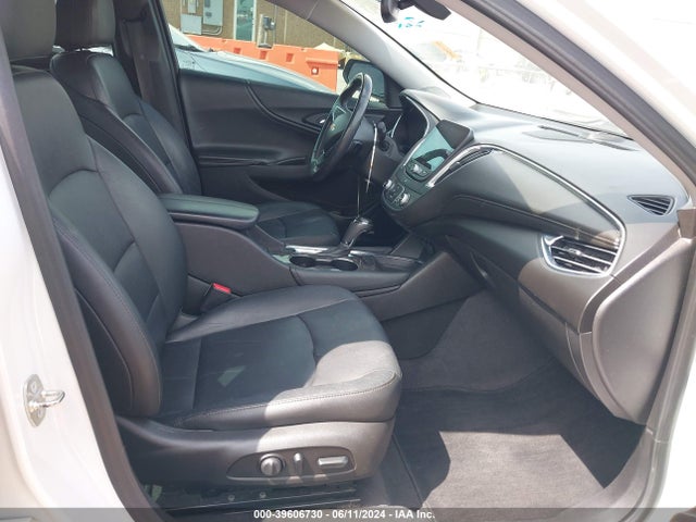 Chevrolet MALIBU LT 2018 1G1ZD5ST2JF201681 Image 5