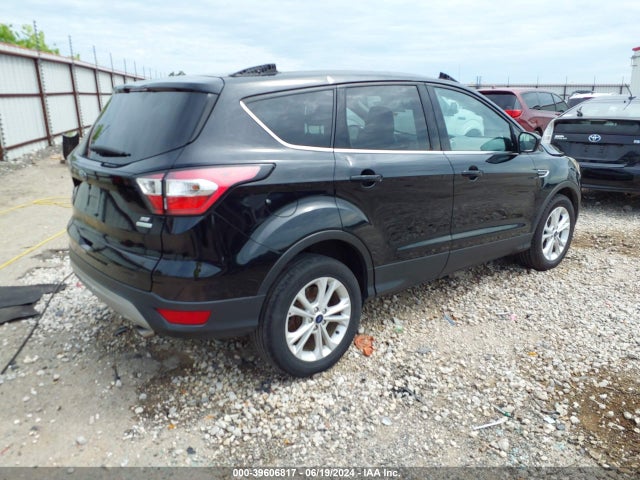 Ford ESCAPE SE 2018 1FMCU0GD7JUB45729 Image 4